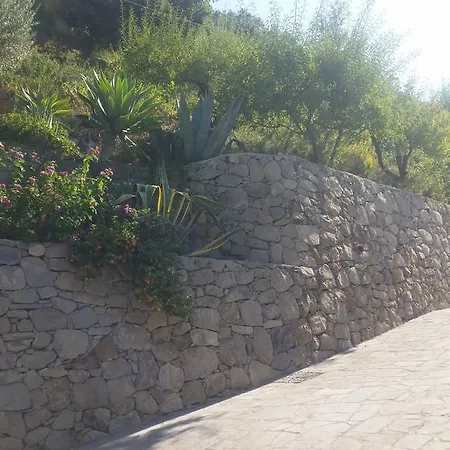 Antheus Apartment Graniti